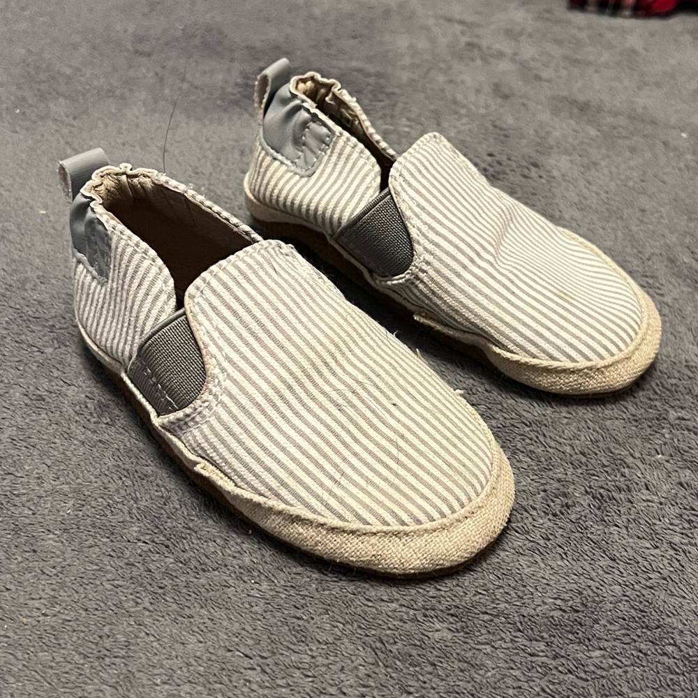 Robeez Gray Striped Baby Shoes
